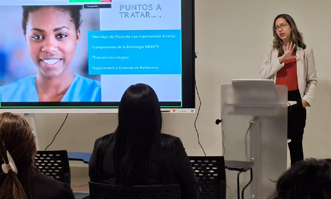 CSS capacita a médicos generales para agilizar atención en Cardiología, Gastroenterología y Neurología