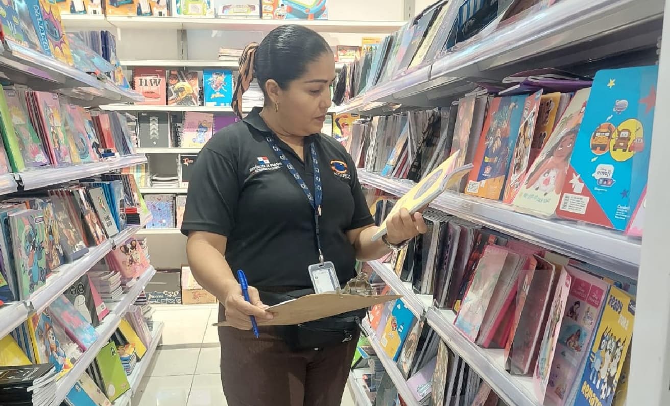 Acodeco refuerza operativo “De vuelta a clases” para proteger a los consumidores